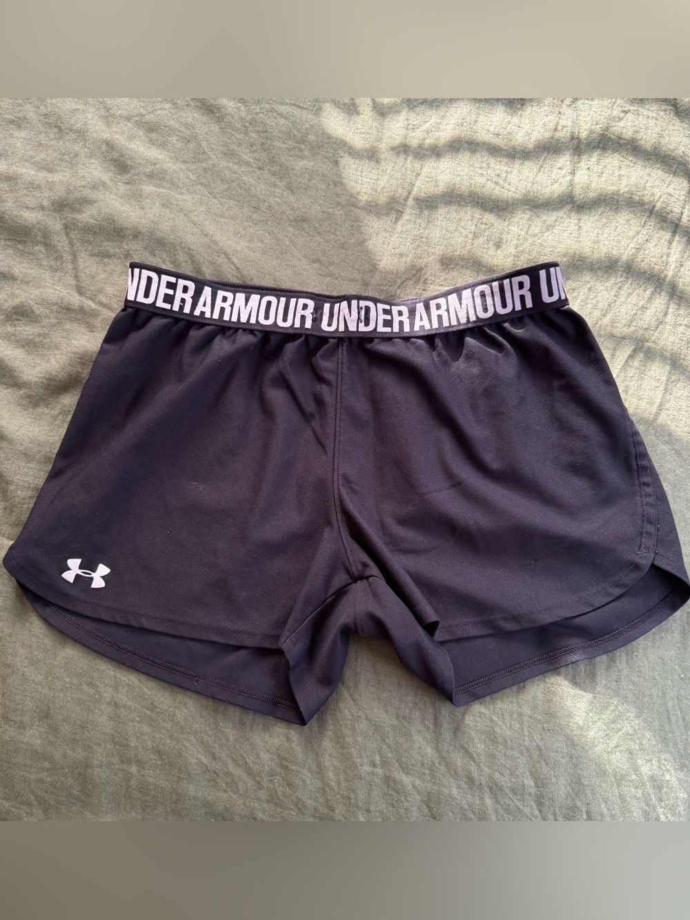 Under Armour Black Women's Athletic Shorts with Logo Waistband